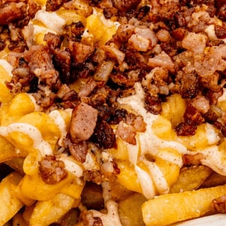 Mac N Bacon Fries
